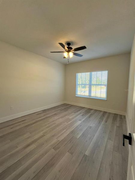 Spacious, unfurnished interior of a new home in , Citrus Springs (Image 22).