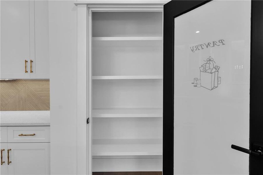 Close-up of interior finishes inside a home in , Hoschton (Image 23). Close-up of interior finishes inside a home in , Hoschton (Image 23).