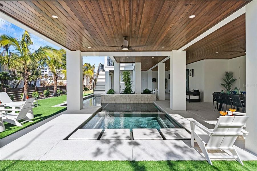 Exterior details and patio area of a home in , Sarasota (Image 18).