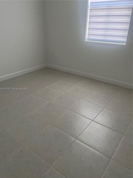 Spacious, unfurnished interior of a new home in , Miami (Image 17).