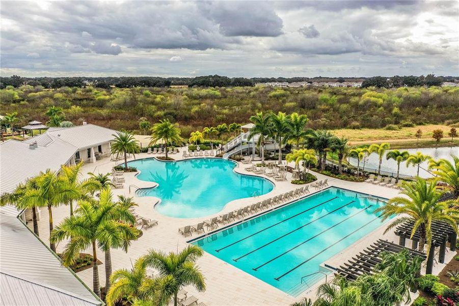 Community amenities in , Plant City (Image 73).