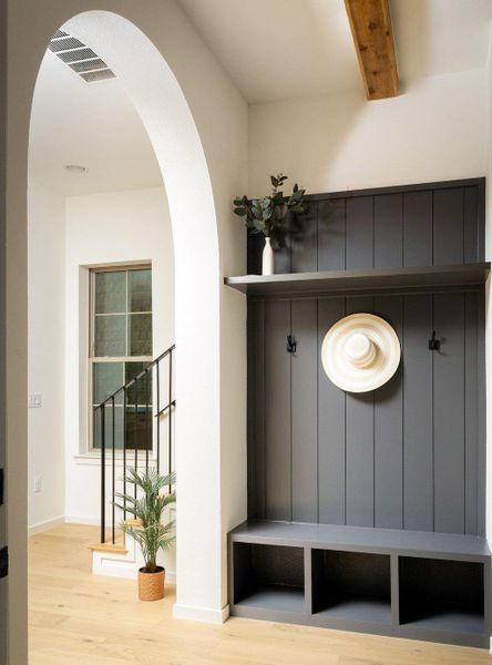 Drop zone makes life easy. Drop zone makes life easy.