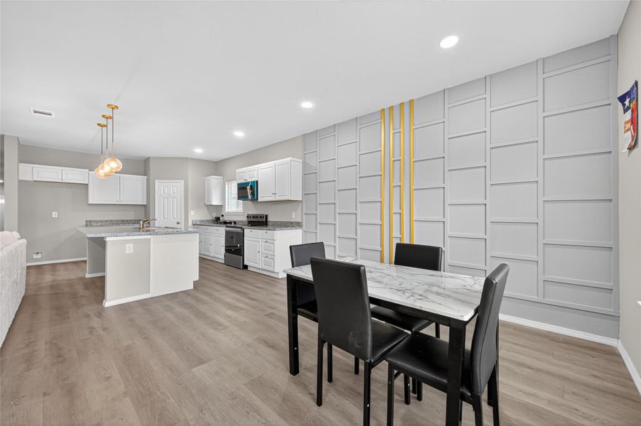 Furnished interior view inside a new home in , Cleveland (Image 28). Furnished interior view inside a new home in , Cleveland (Image 28).