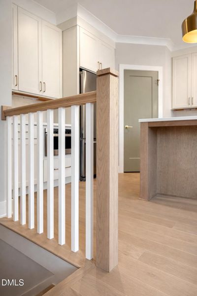 D0F4A792-CDC3-47C3-8690-C9B50AFB82DA