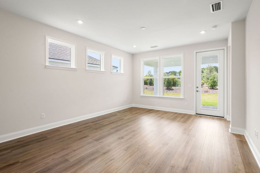 Spacious, unfurnished interior of a new home in Del Webb Savannah at Heartwood, Richmond Hill (Image 22). Spacious, unfurnished interior of a new home in Del Webb Savannah at Heartwood, Richmond Hill (Image 22).