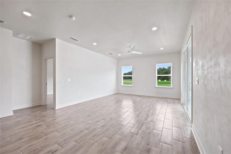Spacious, unfurnished interior of a new home in , Newberry (Image 24). Spacious, unfurnished interior of a new home in , Newberry (Image 24).