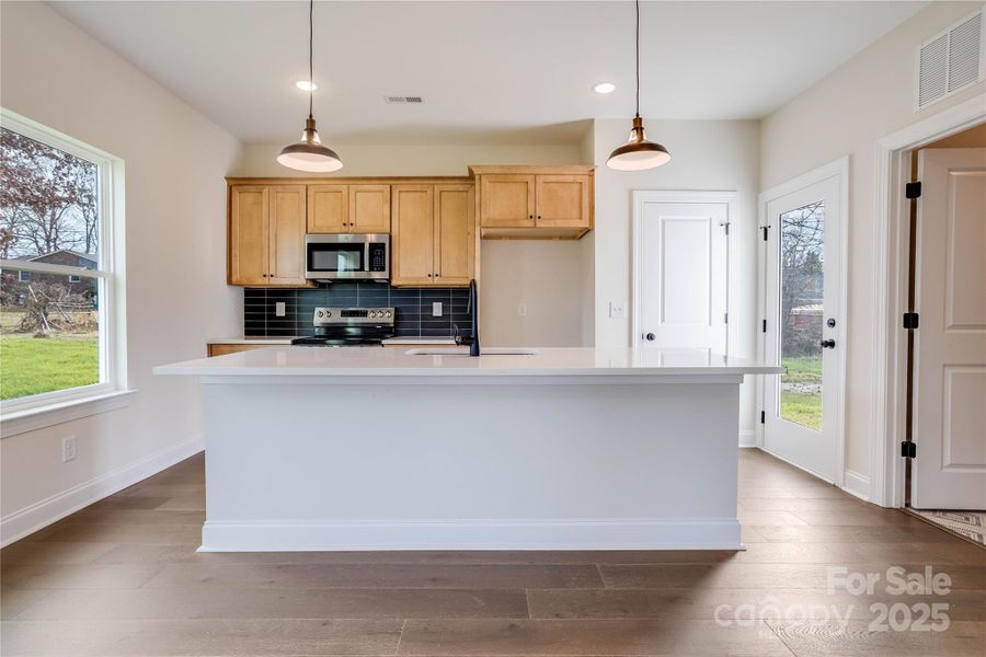 Furnished interior view inside a new home in , Kings Mountain (Image 8).