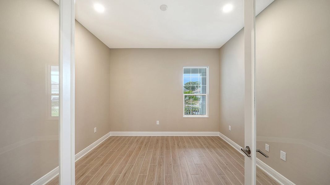 Spacious, unfurnished interior of a new home in Grand Park Real Estate and Homes for Sale in Sarasota, FL - Neal Communities, Sarasota (Image 35). Spacious, unfurnished interior of a new home in Grand Park Real Estate and Homes for Sale in Sarasota, FL - Neal Communities, Sarasota (Image 35).