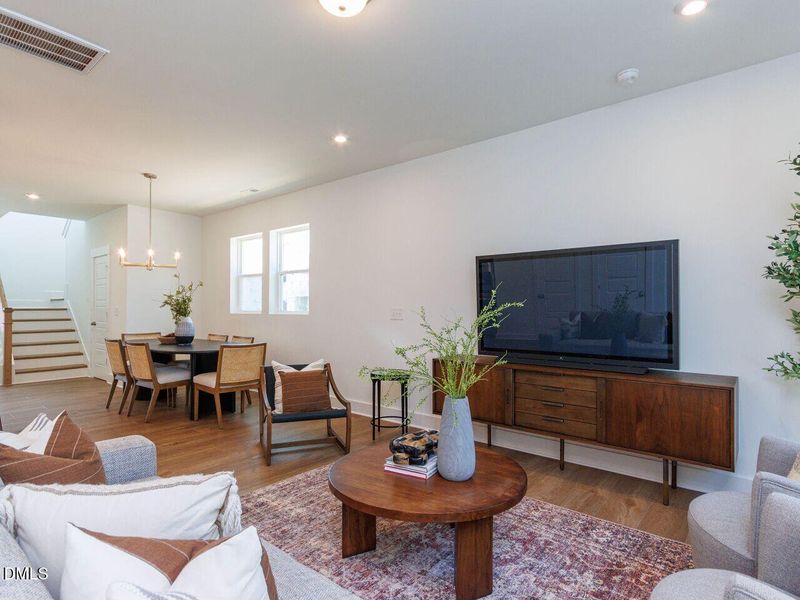 018-1280x960-living-room 018-1280x960-living-room