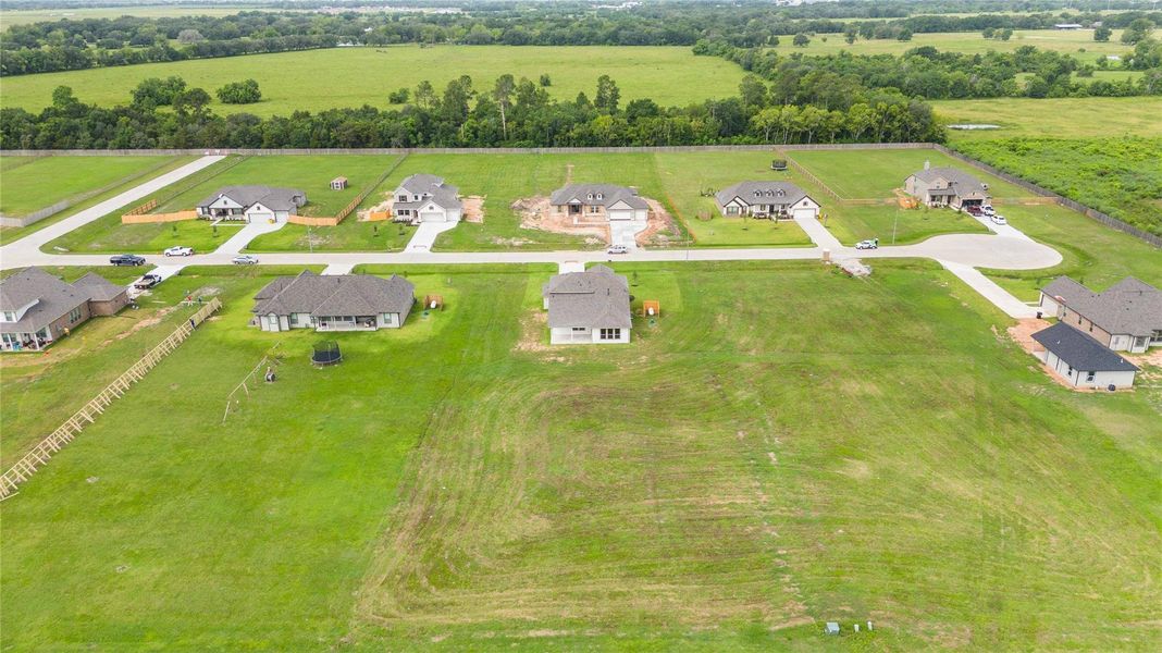 Image 5 of a home in Blue Jay's Landing.