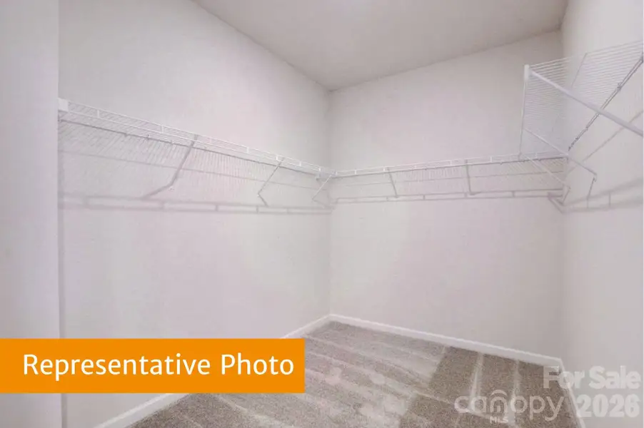 Spacious, unfurnished interior of a new home in Catawba Trace, Catawba (Image 5).