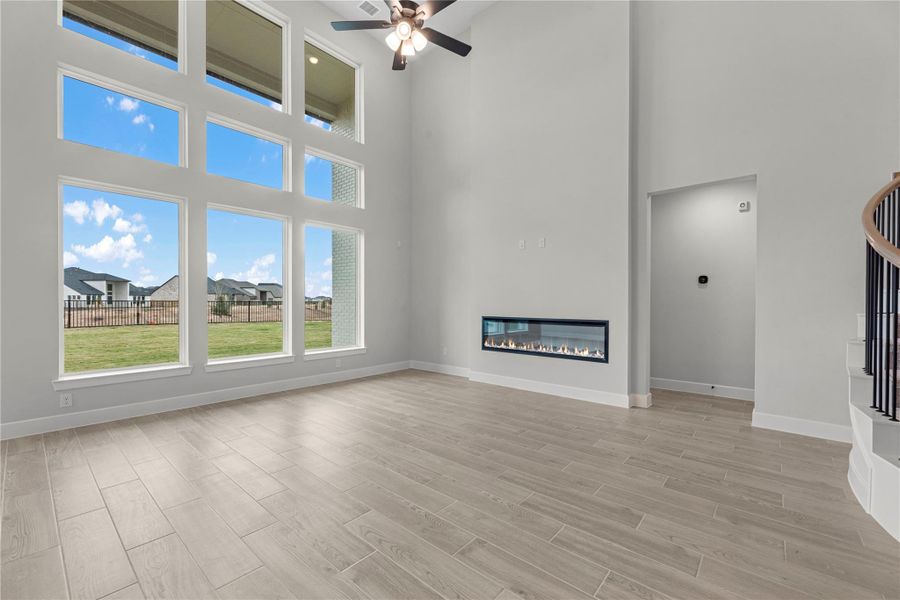 Spacious, unfurnished interior of a new home in Grange - 55', Katy (Image 19).