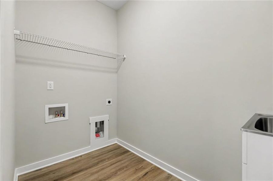 Spacious, unfurnished interior of a new home in , Clermont (Image 14). Spacious, unfurnished interior of a new home in , Clermont (Image 14).