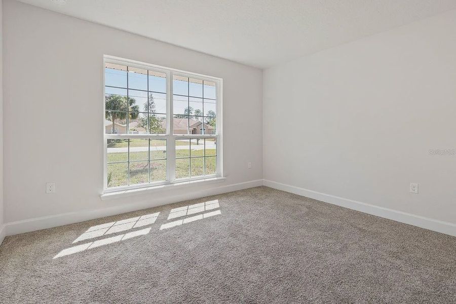 Spacious, unfurnished interior of a new home in Bayshore, Port St. Lucie (Image 16).
