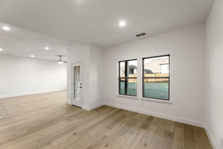 08_3509 Verbena Crossing, Melissa - Dining 08_3509 Verbena Crossing, Melissa - Dining