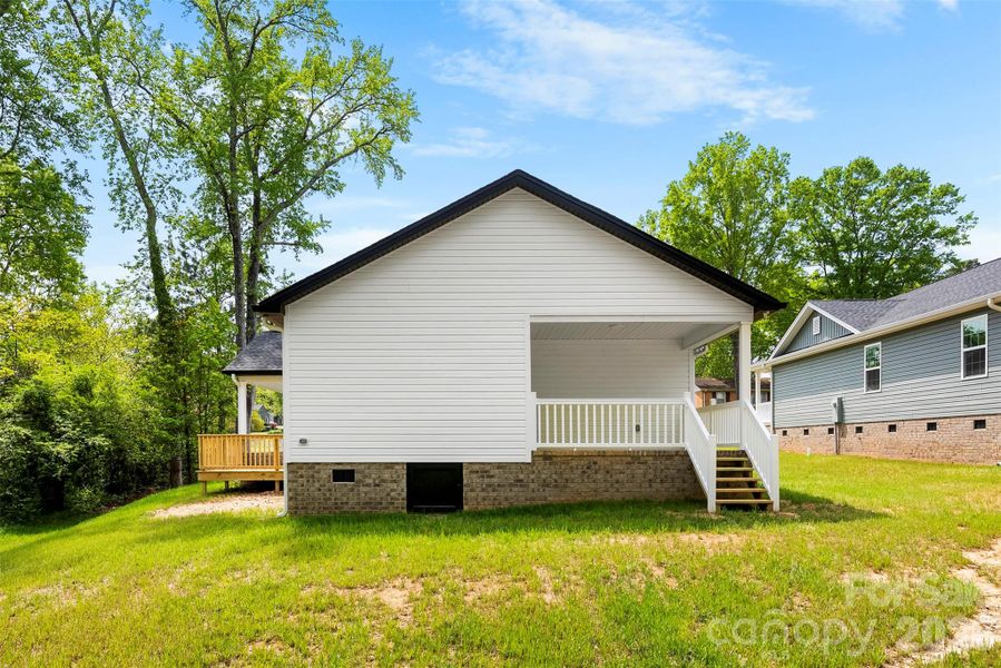 Exterior details and patio area of a home in , Bessemer City (Image 17).