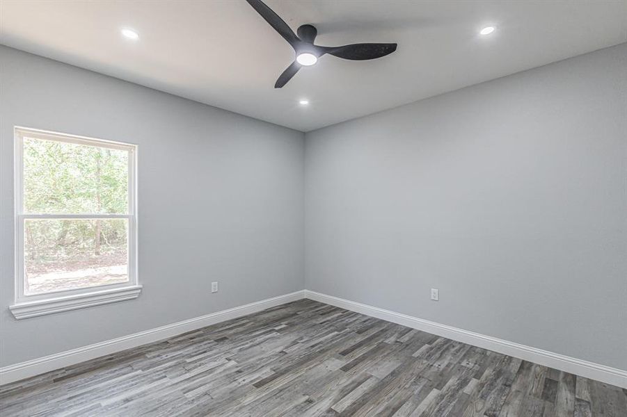 Spacious, unfurnished interior of a new home in , Runaway Bay (Image 28).