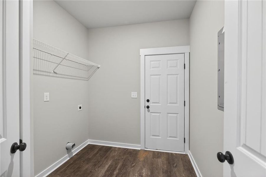 Spacious, unfurnished interior of a new home in , Douglasville (Image 28).