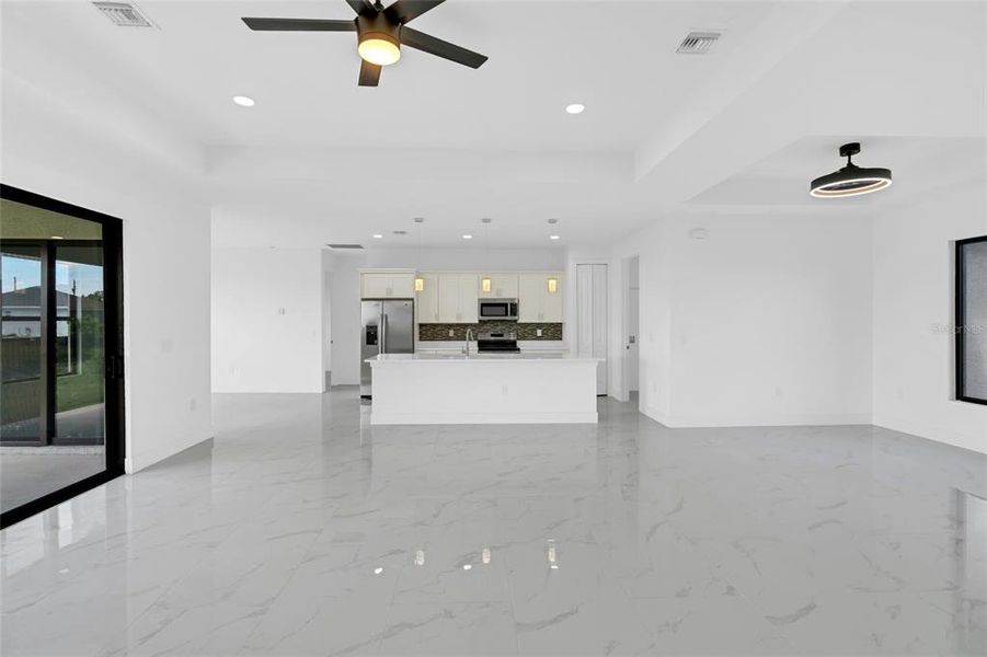 Spacious, unfurnished interior of a new home in , Lehigh Acres (Image 45).
