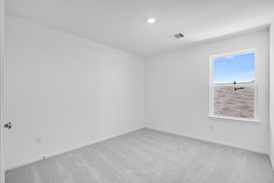 Representative unfurnished interior of a home built from the Paisley by Taylor Morrison in Hockley Meadows, Hockley (Image 27).