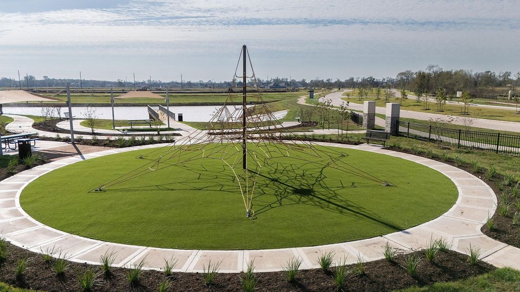 Community amenities in Fulshear Lakes, Fulshear (Image 3).
