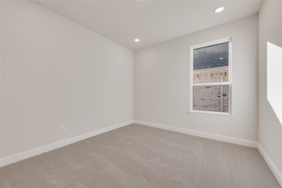 Spacious, unfurnished interior of a new home in Wildflower Ranch, Justin (Image 28).