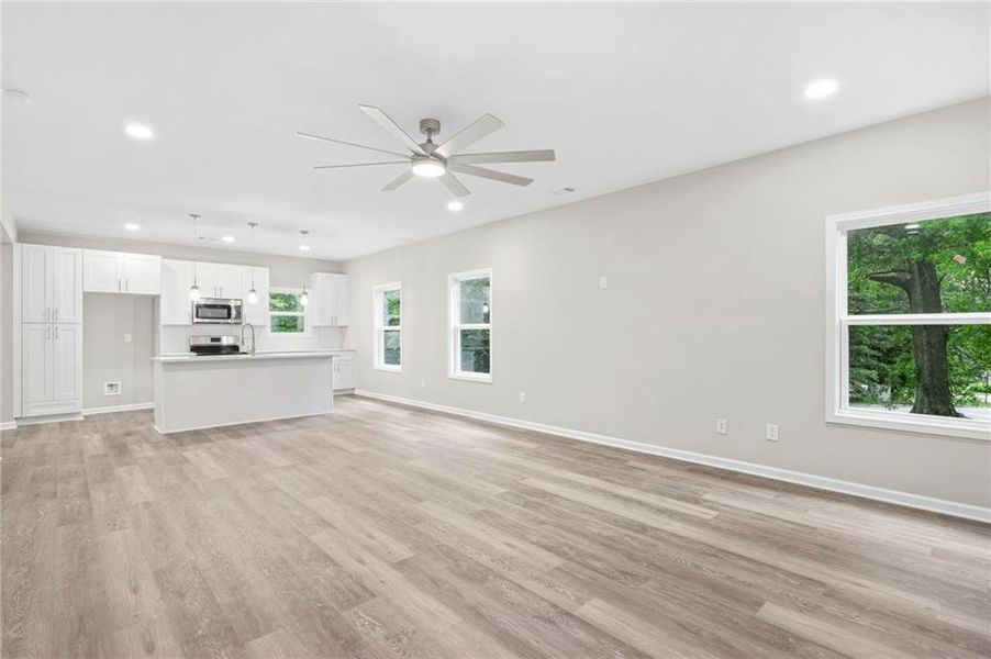 Spacious, unfurnished interior of a new home in , Stockbridge (Image 48).