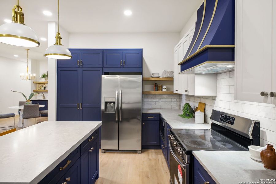 Furnished interior view inside a new home in , San Antonio (Image 38).