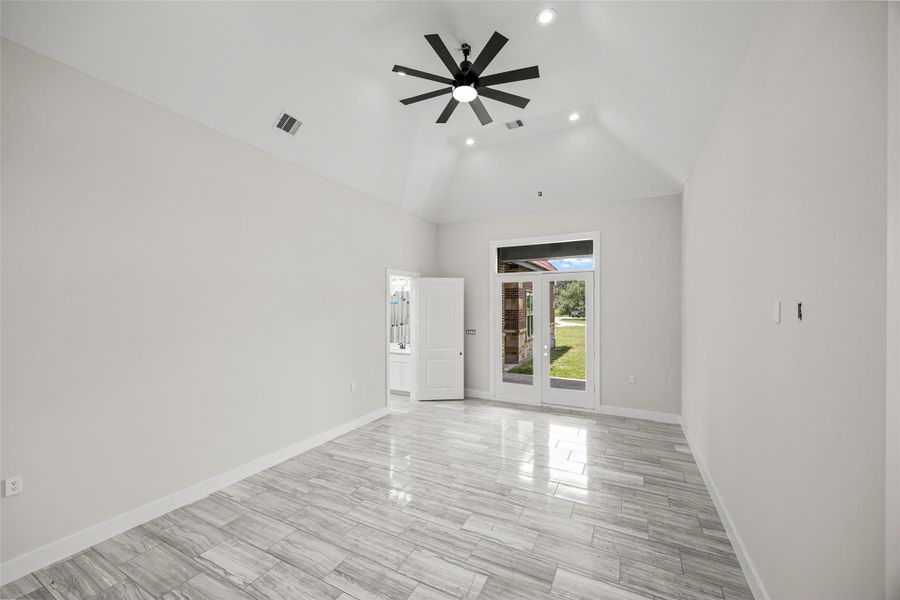 Spacious, unfurnished interior of a new home in , Cypress (Image 13).