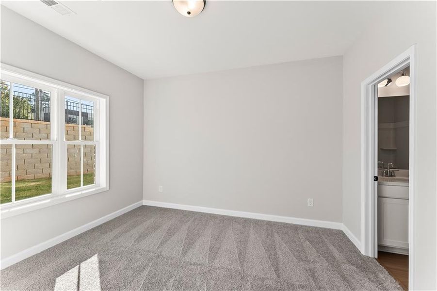 Spacious, unfurnished interior of a new home in East Park Village, Kennesaw (Image 26). Spacious, unfurnished interior of a new home in East Park Village, Kennesaw (Image 26).