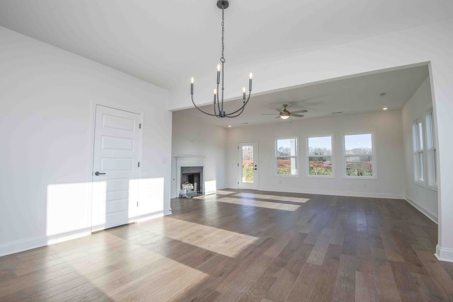 *Photo of example home. Selections and Finishes May Vary.*