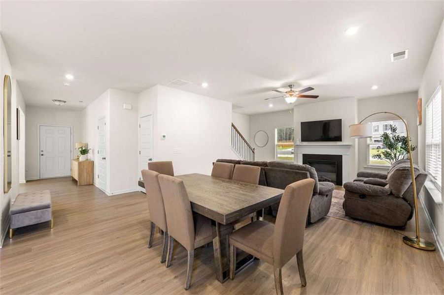 Furnished interior view inside a new home in , Dallas (Image 13).