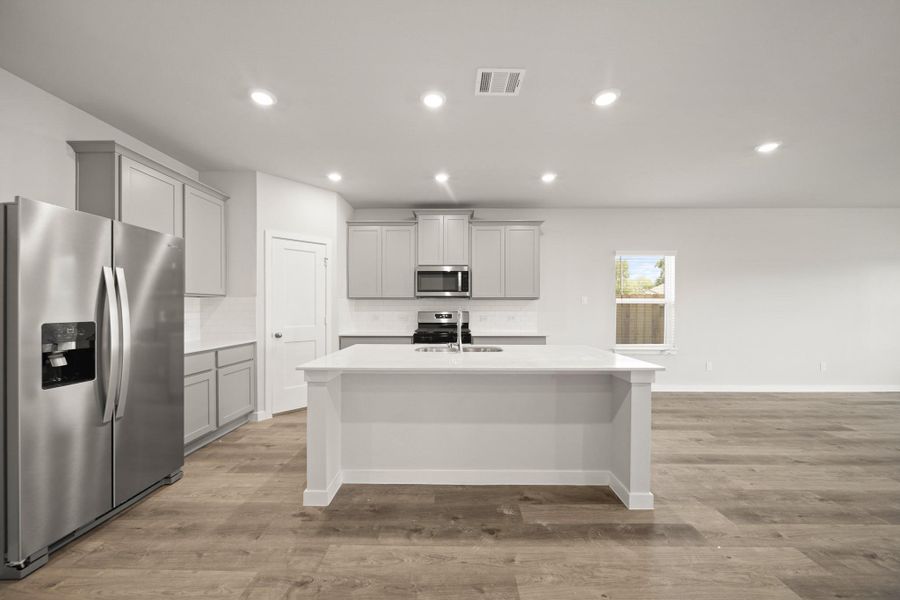 Furnished interior view inside a new home in Russell Ranch, Bay City (Image 7). Furnished interior view inside a new home in Russell Ranch, Bay City (Image 7).