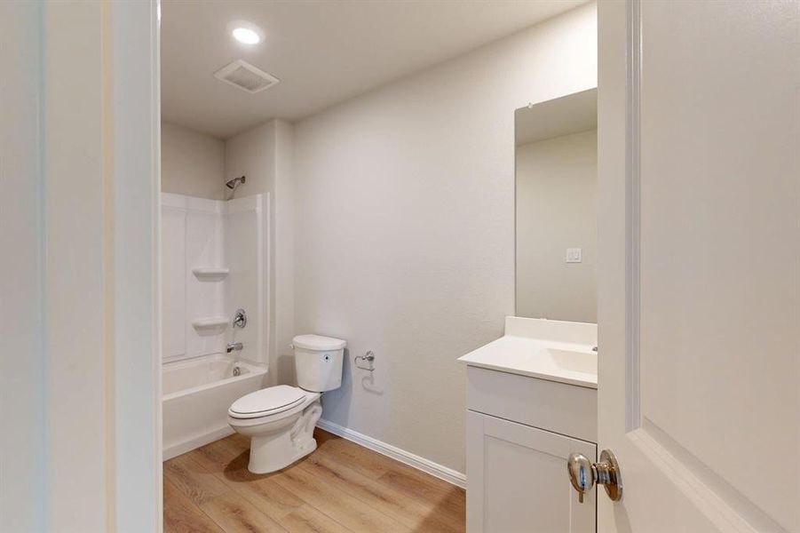 Furnished interior view inside a new home in Forest Park, Princeton (Image 5). Furnished interior view inside a new home in Forest Park, Princeton (Image 5).