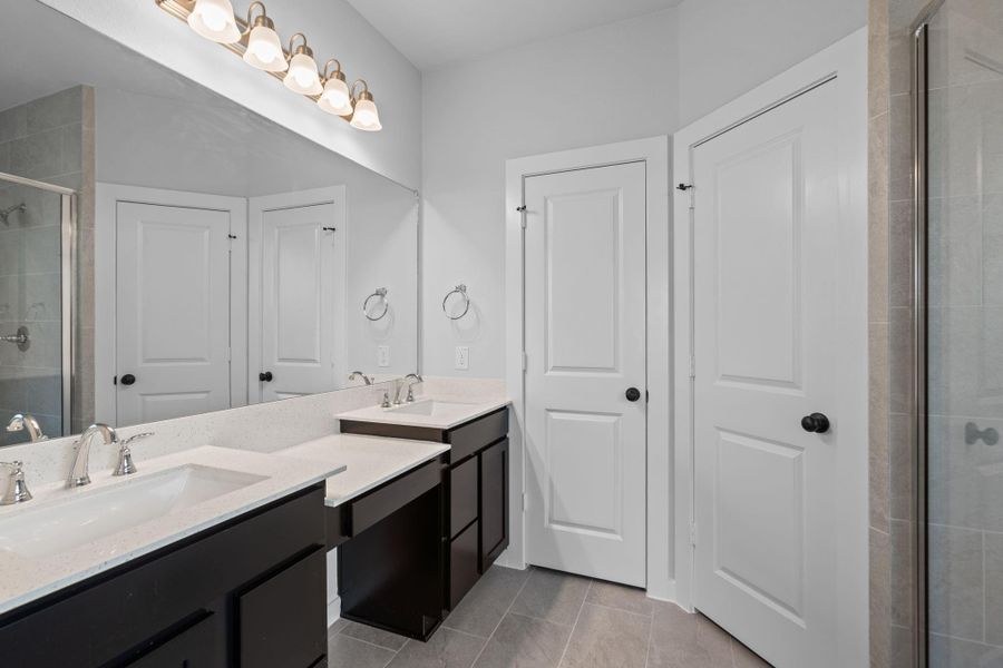 Furnished interior view inside a new home in Sienna 45', 50', Missouri City (Image 7).