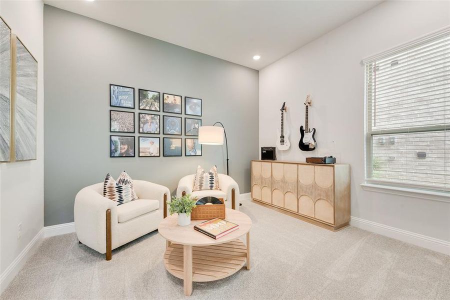 Furnished interior view inside a new home in Bayside, Rowlett (Image 8).