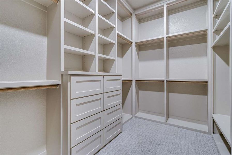 Spacious, unfurnished interior of a new home in , Joshua (Image 21).