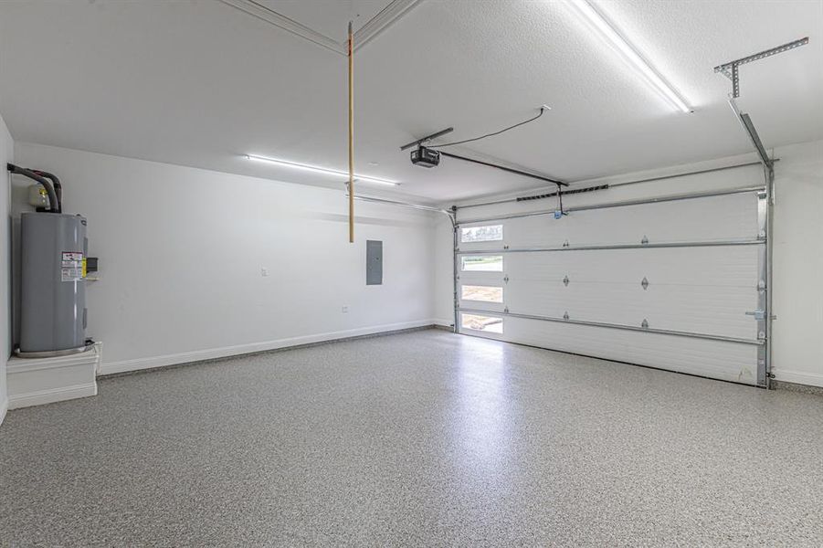 Spacious, unfurnished interior of a new home in , Runaway Bay (Image 34).