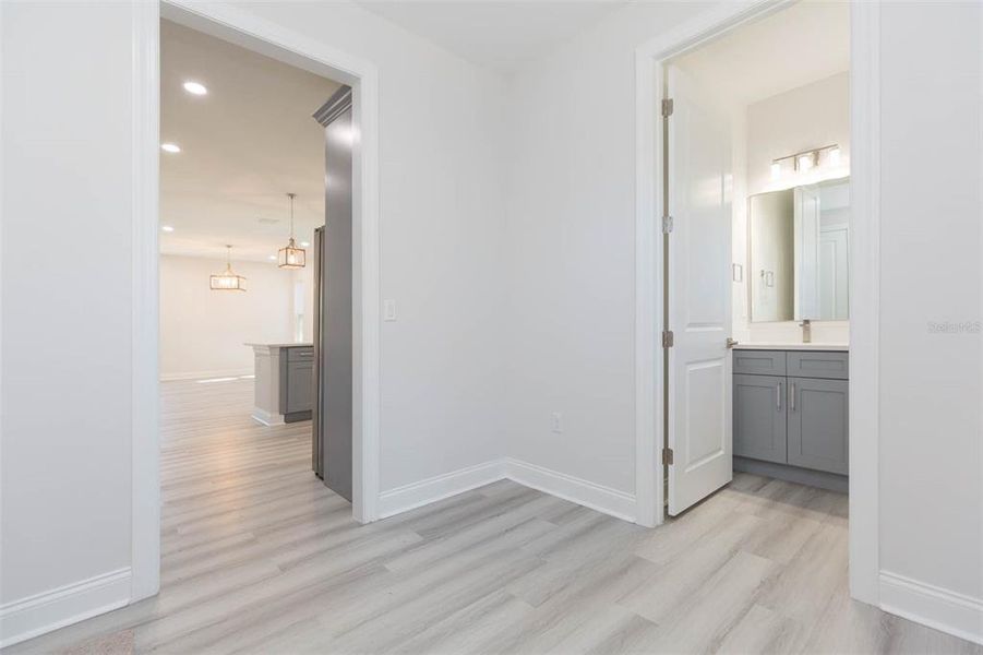 Spacious, unfurnished interior of a new home in , Tampa (Image 47). Spacious, unfurnished interior of a new home in , Tampa (Image 47).