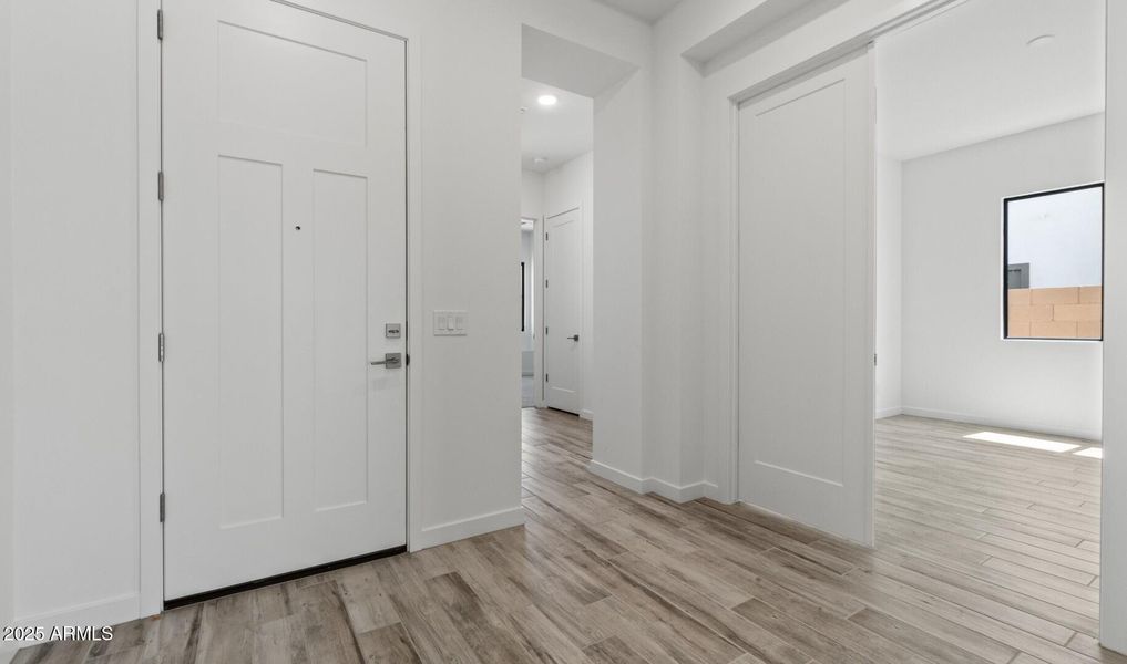 FSVV Lot #22 Foyer (Large)