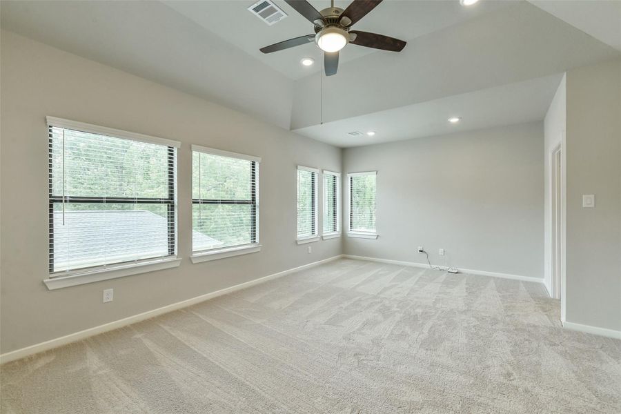 Spacious, unfurnished interior of a new home in Summer Place  35', Montgomery (Image 15).