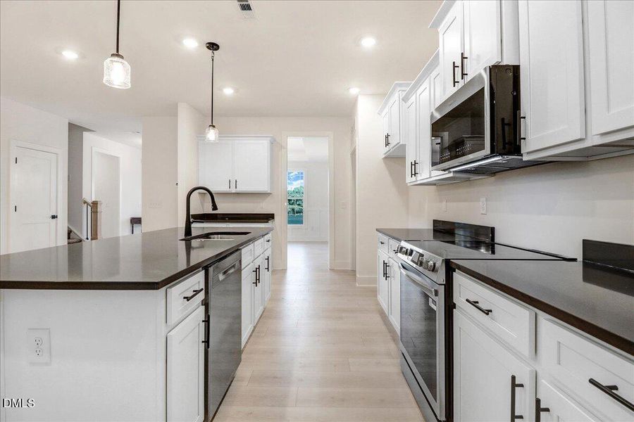 20-105 Oxford Ct-20 20-105 Oxford Ct-20