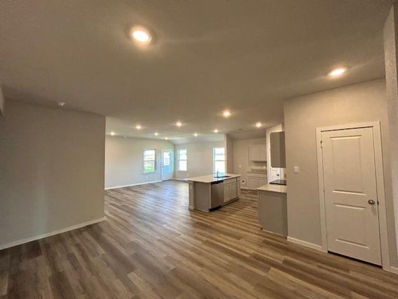 Spacious, unfurnished interior of a new home in Cornerstone, Rockdale (Image 7).