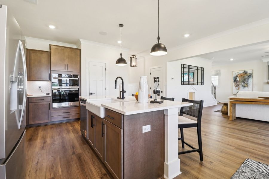 Representative furnished interior of a home built from the Bradley II by Great Southern Homes in Sedona, Greenville (Image 105).