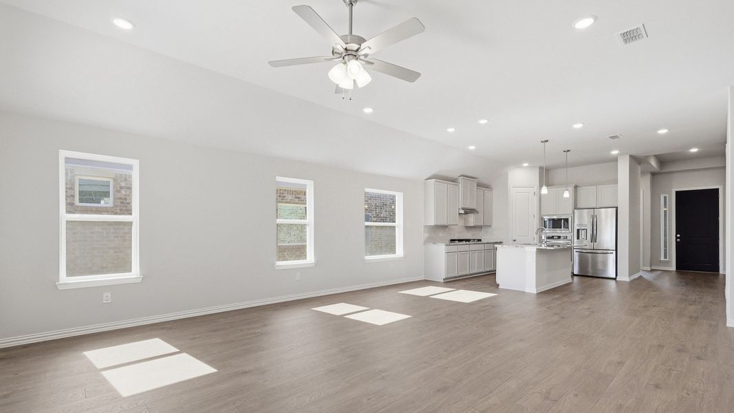 Furnished interior view inside a new home in Green Oaks Preserve, Arlington (Image 12). Furnished interior view inside a new home in Green Oaks Preserve, Arlington (Image 12).