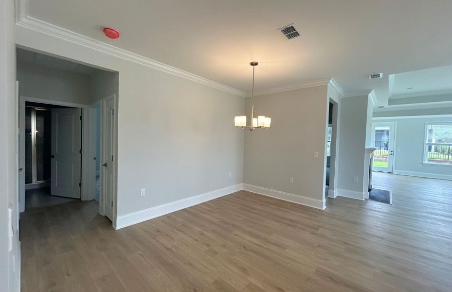 Spacious, unfurnished interior of a new home in The Haven at Riverlights, Wilmington (Image 13).