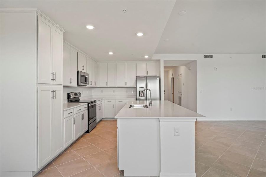 Furnished interior view inside a new home in , Venice (Image 10).