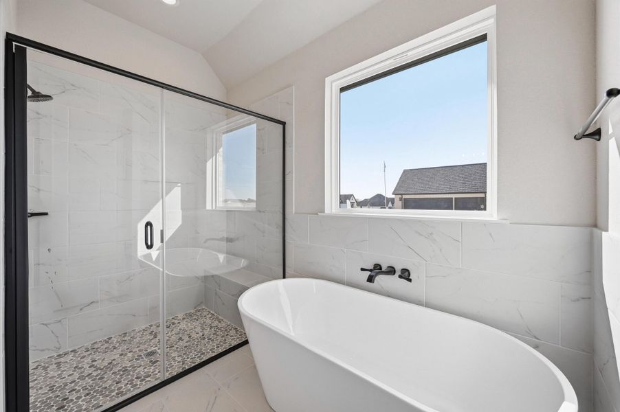 Furnished interior view inside a new home in Rocky Top Ranch, Azle (Image 12). Furnished interior view inside a new home in Rocky Top Ranch, Azle (Image 12).