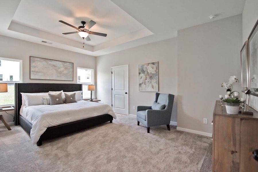 027_Master Bedroom