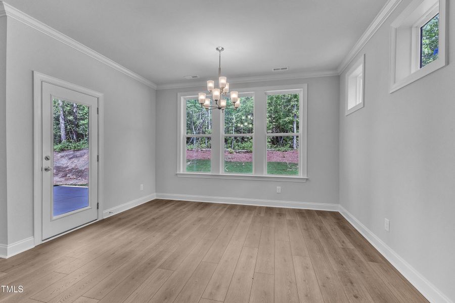 29-9164 Dupree Mdw-34